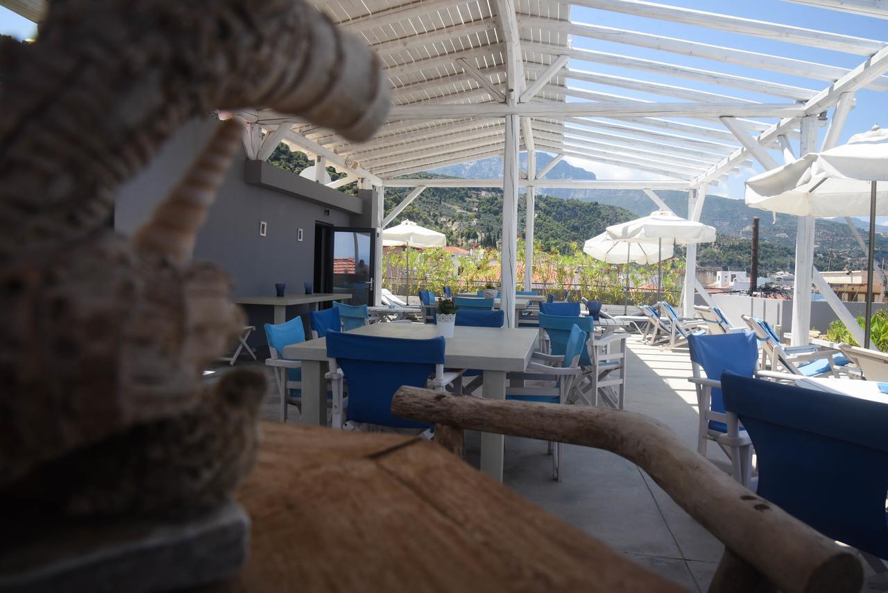 Alissachni Luxury Apartments Derveni Exterior photo